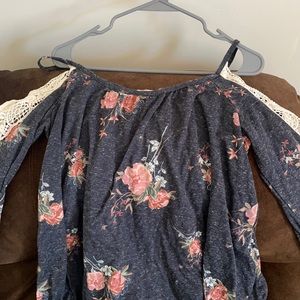 shoulder less floral top